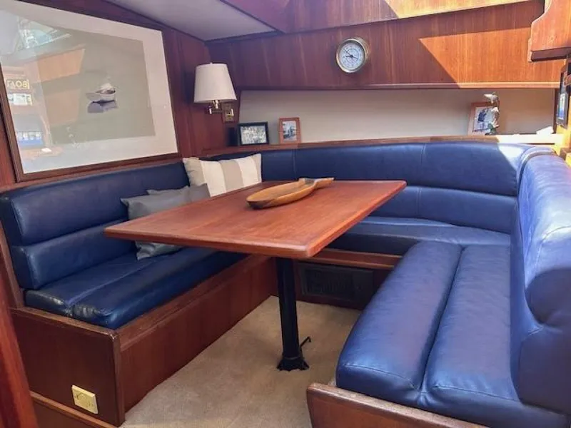 Slide: The Image of Viking 45 Convertible 1988 - 11
