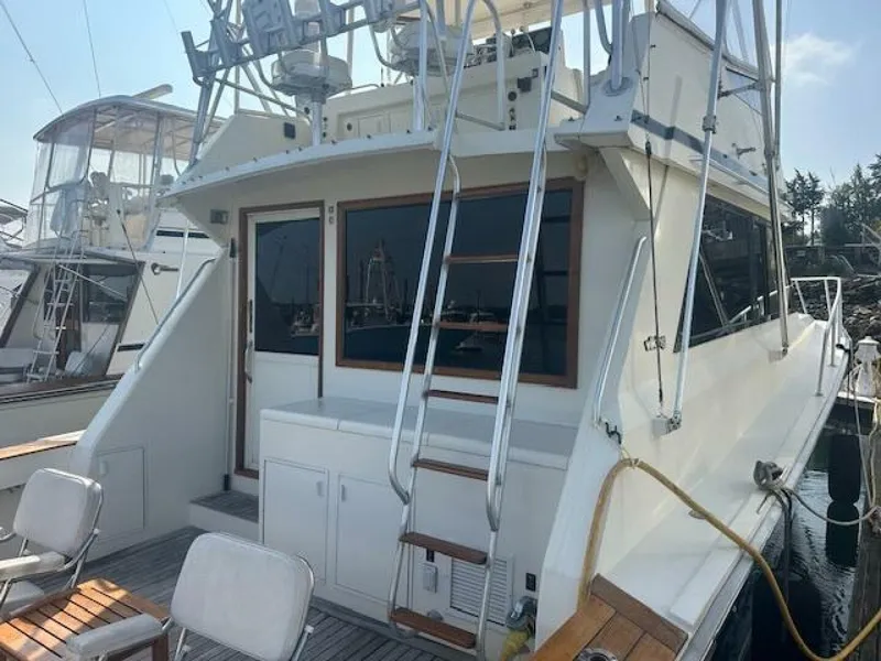 Slide: The Image of Viking 45 Convertible 1988 - 34