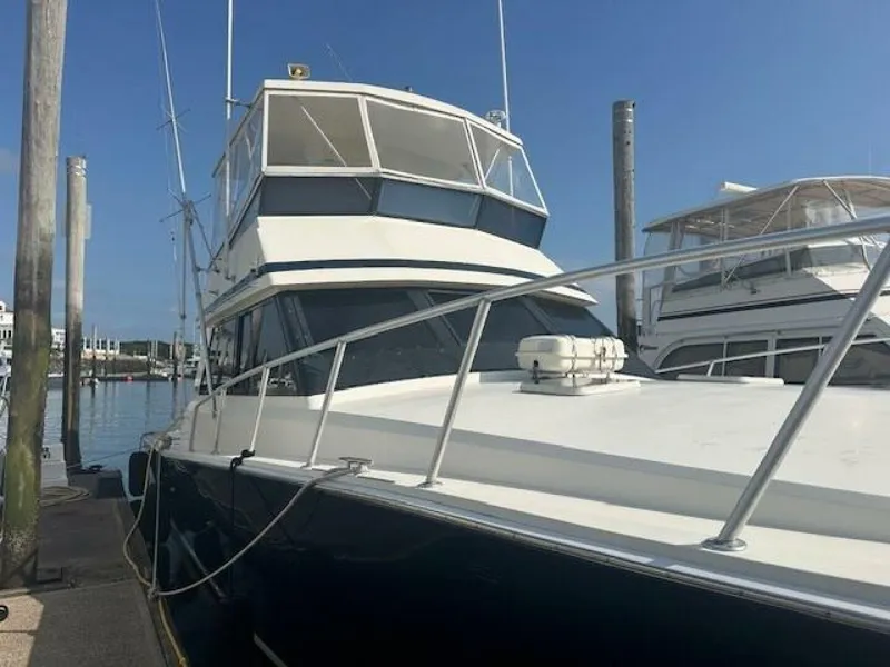 Slide: The Image of Viking 45 Convertible 1988 - 36