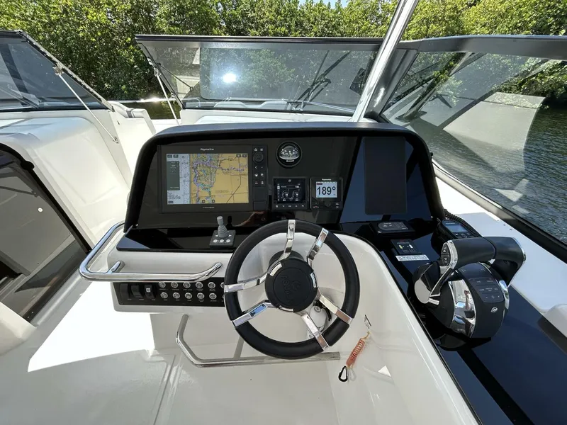 Slide: The Image of Aquila 36 Sport 2020 - 10