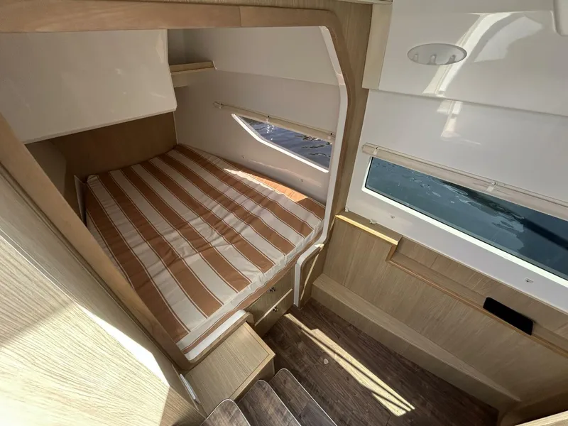 Slide: The Image of Aquila 36 Sport 2020 - 16