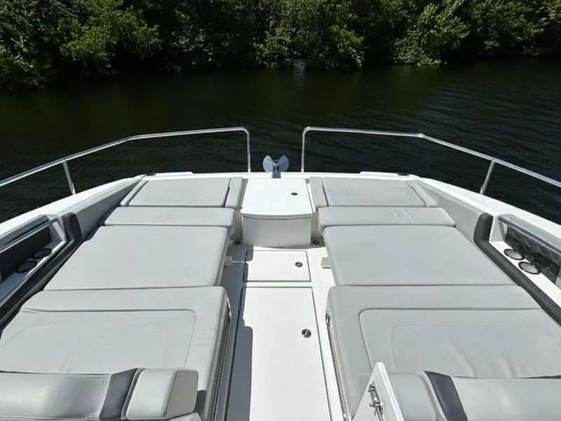 Slide: The Image of Aquila 36 Sport 2020 - 20