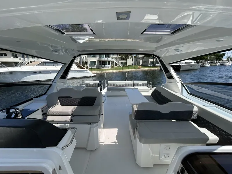 Slide: The Image of Aquila 36 Sport 2020 - 9