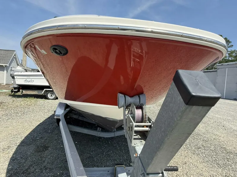 Slide: The Image of Sea Ray 240 Sun Deck Outboard 2014 - 13