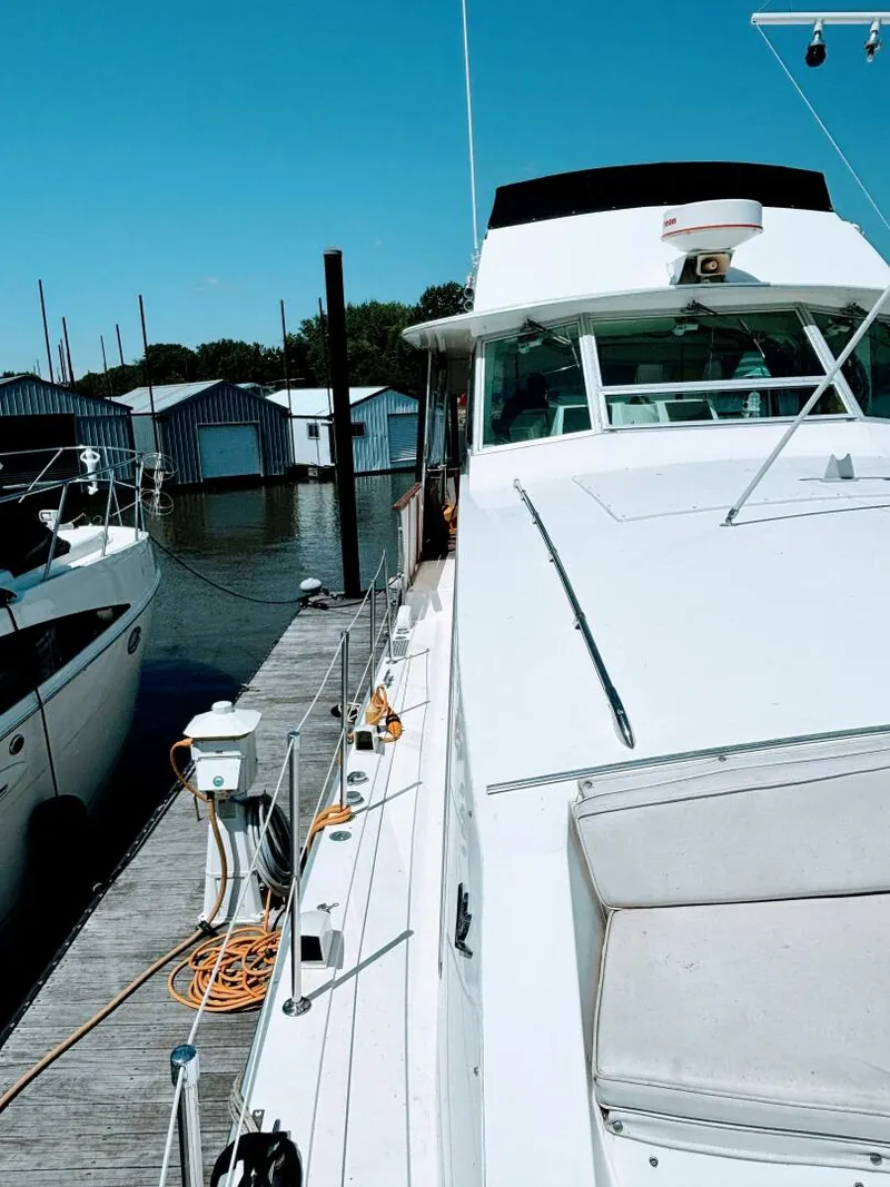 Slide: The Image of Bertram 42 Motor Yacht 1977 - 10
