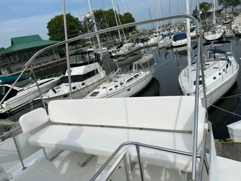 Slide: The Image of Bertram 42 Motor Yacht 1977 - 14