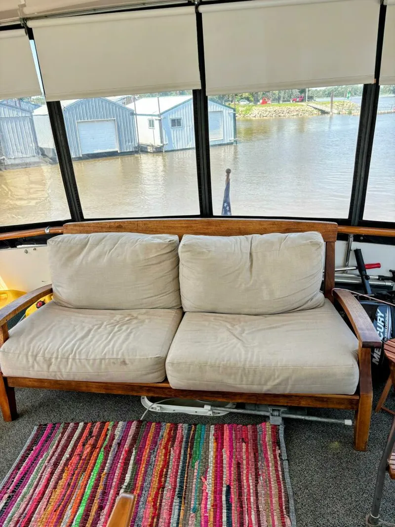 Slide: The Image of Bertram 42 Motor Yacht 1977 - 25