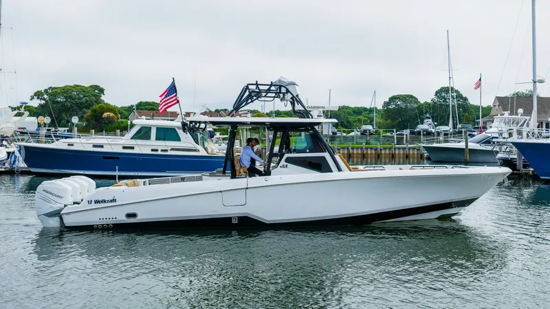The Image of Wellcraft 402 Fisherman 2021 - 0