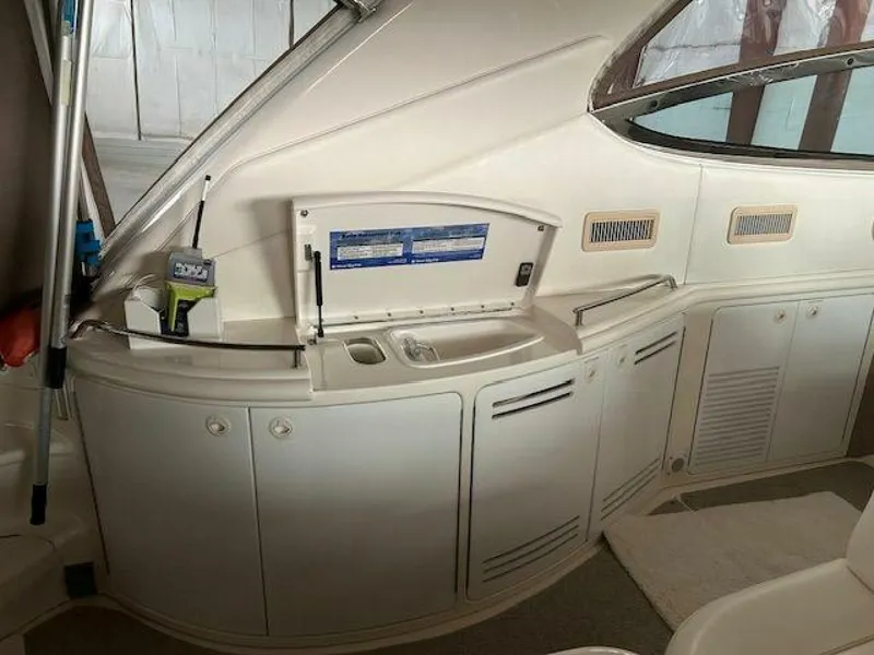 Slide: The Image of Sea Ray 540 Sundancer 1998 - 14