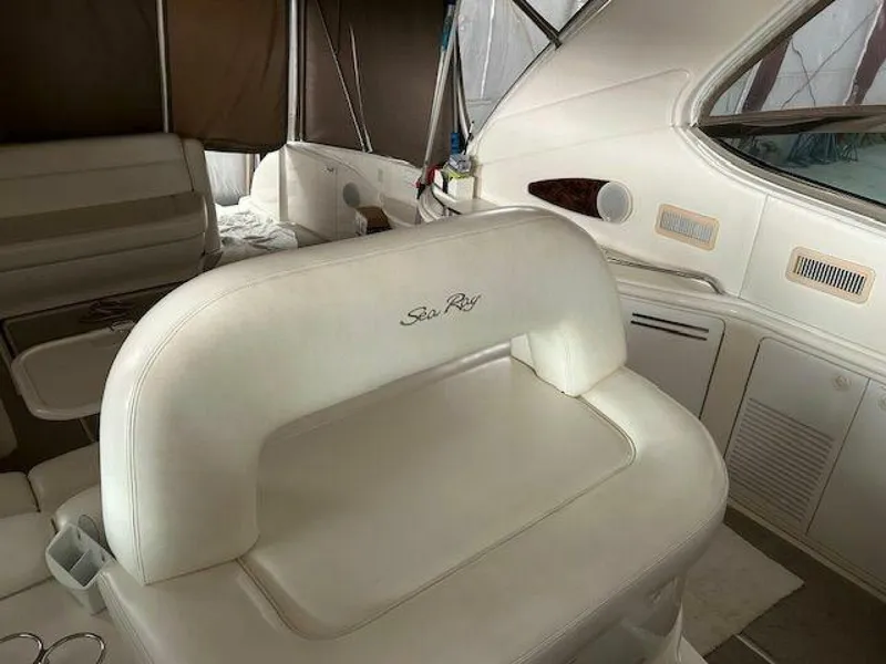 Slide: The Image of Sea Ray 540 Sundancer 1998 - 21