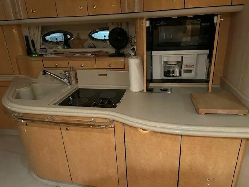 Slide: The Image of Sea Ray 540 Sundancer 1998 - 45