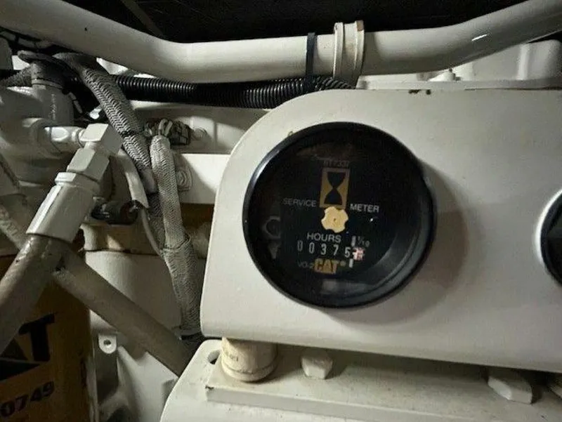 Slide: The Image of Sea Ray 540 Sundancer 1998 - 66