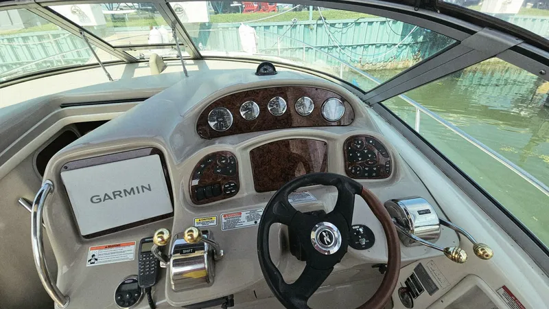 Slide: The Image of Sea Ray 340 Sundancer 2007 - 16