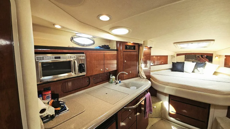 Slide: The Image of Sea Ray 340 Sundancer 2007 - 24