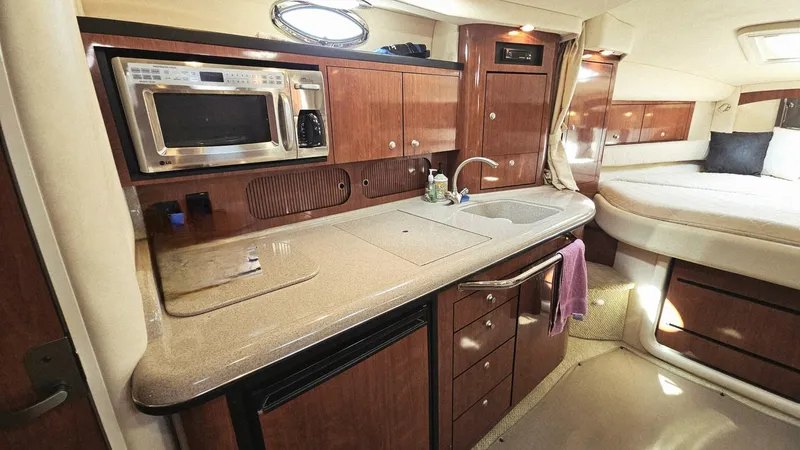 Slide: The Image of Sea Ray 340 Sundancer 2007 - 25