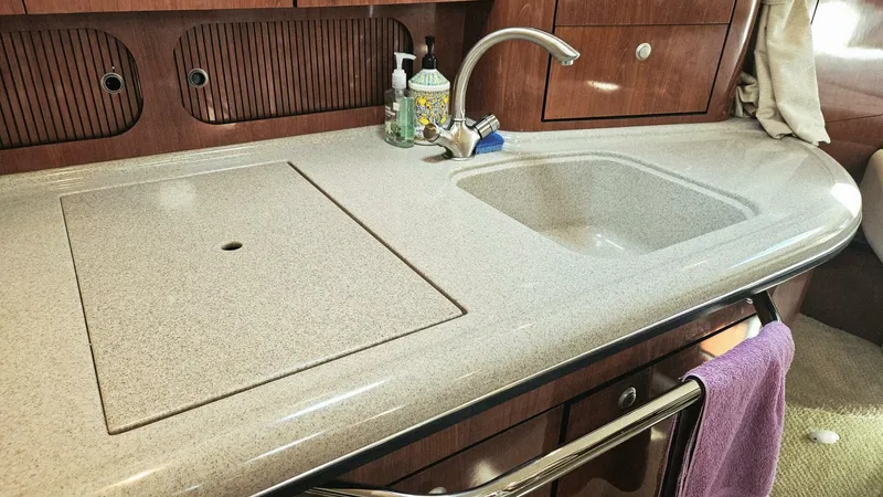 Slide: The Image of Sea Ray 340 Sundancer 2007 - 26