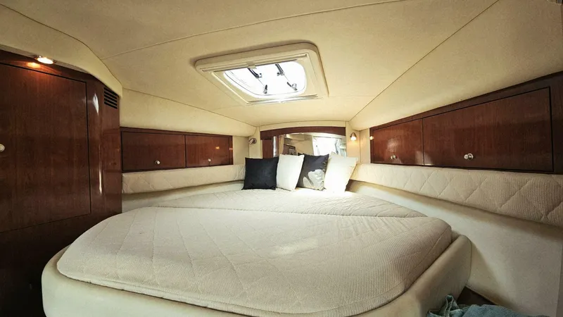 Slide: The Image of Sea Ray 340 Sundancer 2007 - 32