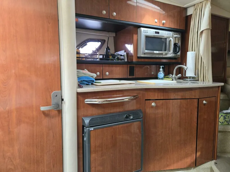 Slide: The Image of Sea Ray 310 Sundancer 2007 - 3