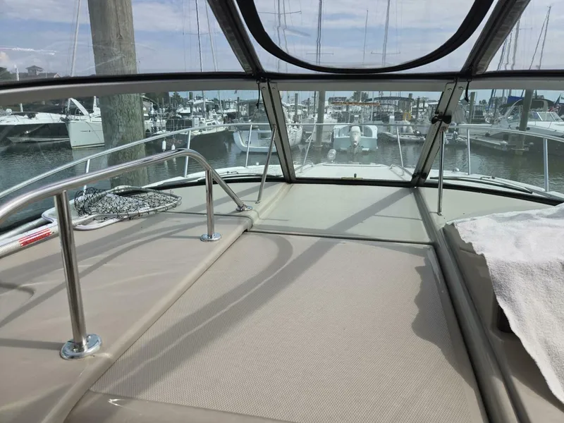Slide: The Image of Sea Ray 310 Sundancer 2007 - 30