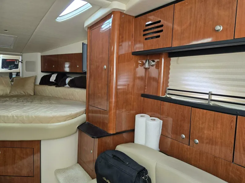 Slide: The Image of Sea Ray 310 Sundancer 2007 - 4