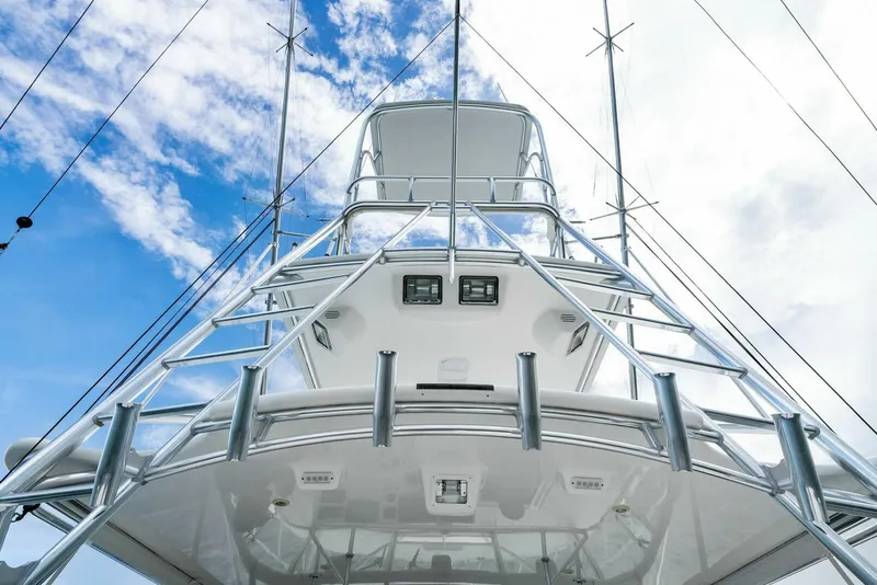 Slide: The Image of Cabo 40 Hardtop Express 2004 - 17