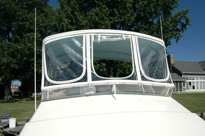 Slide: The Image of Bertram 33 Sport Fisherman 1987 - 24