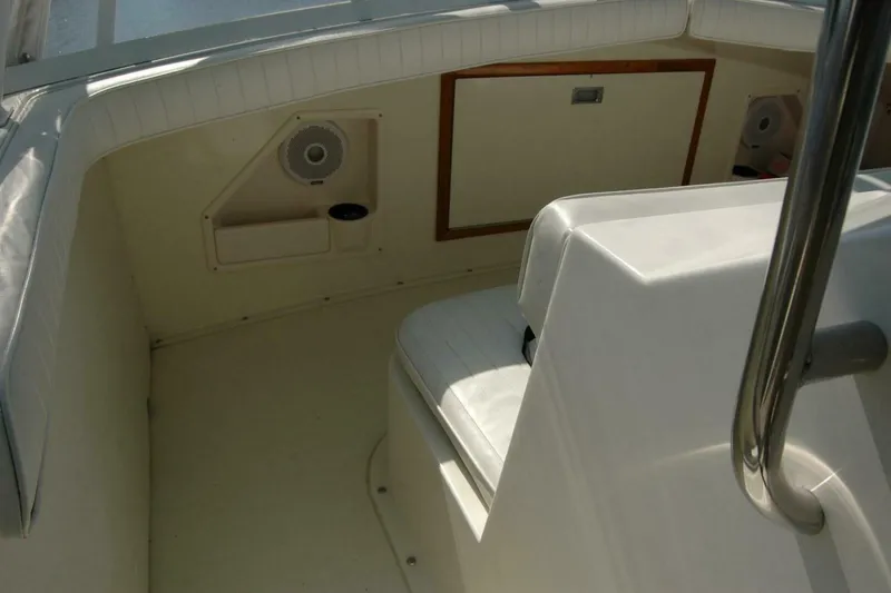 Slide: The Image of Bertram 33 Sport Fisherman 1987 - 42