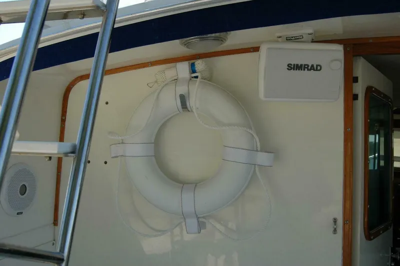 Slide: The Image of Bertram 33 Sport Fisherman 1987 - 58