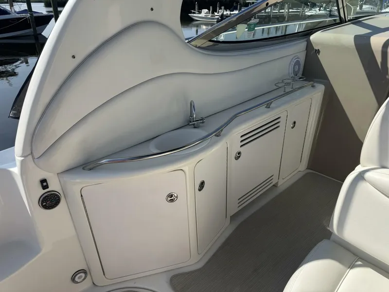 Slide: The Image of Sea Ray 360 Sundancer 2002 - 12