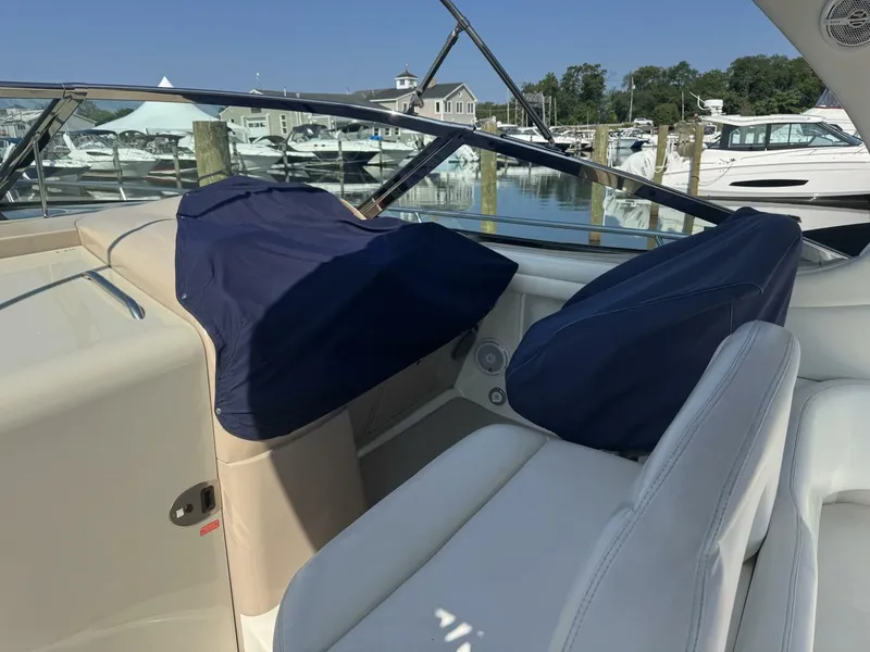 Slide: The Image of Sea Ray 360 Sundancer 2002 - 14