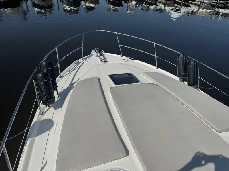 Slide: The Image of Sea Ray 360 Sundancer 2002 - 22