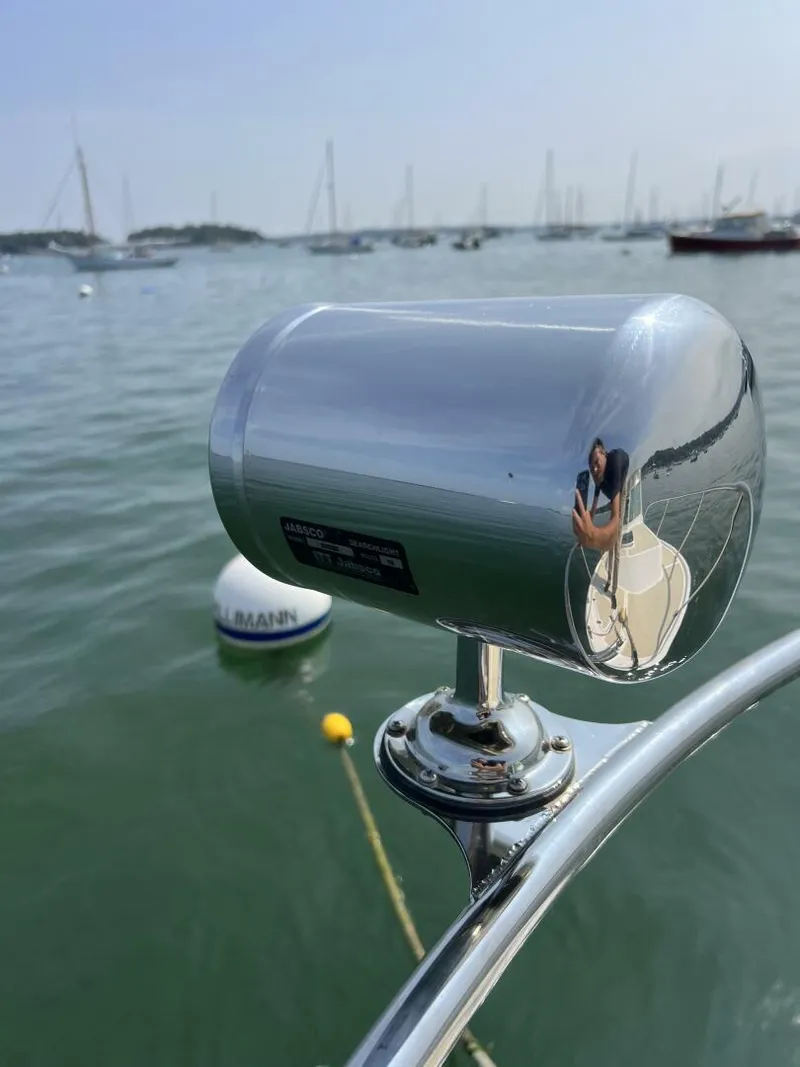 Slide: The Image of Surf-Hunter 25 2003 - 12