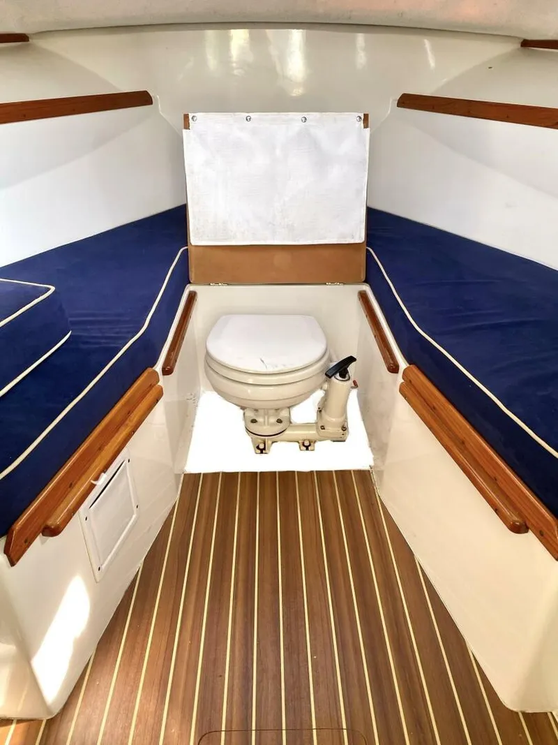 Slide: The Image of Surf-Hunter 25 2003 - 8