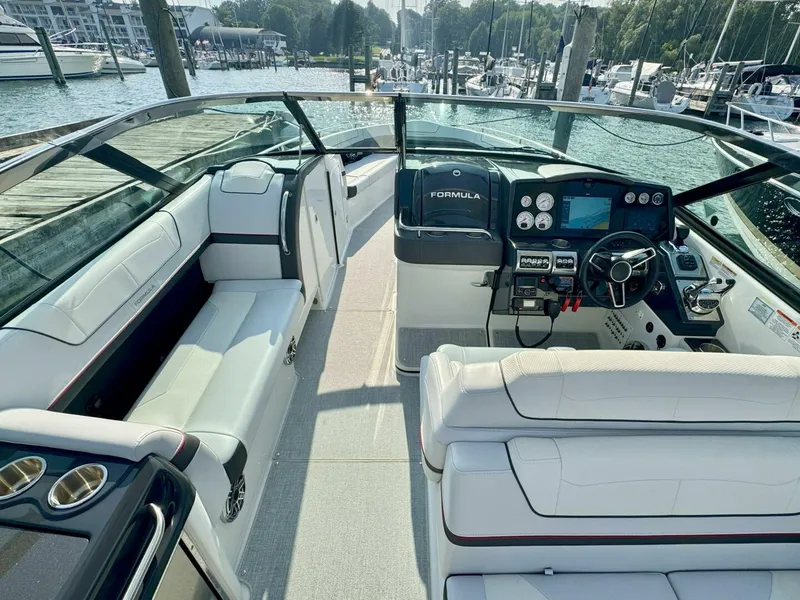 Slide: The Image of Formula 350 Crossover Bowrider 2024 - 2