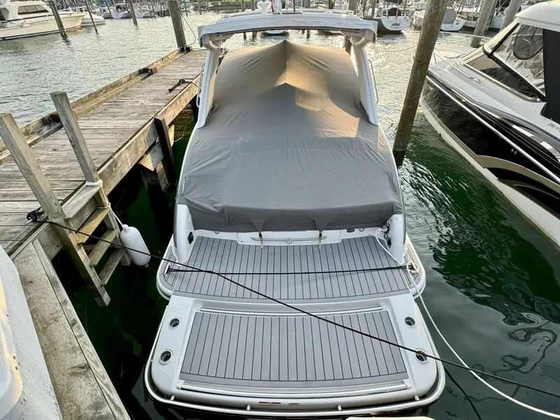 Slide: The Image of Formula 350 Crossover Bowrider 2024 - 69