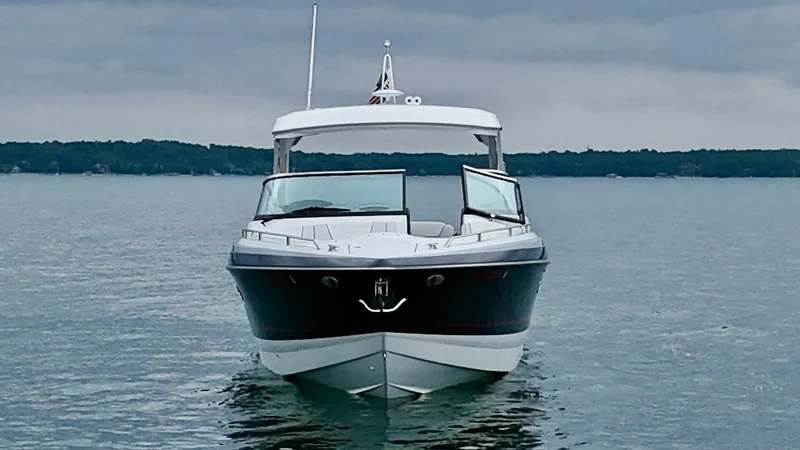 Slide: The Image of Formula 350 Crossover Bowrider 2024 - 9