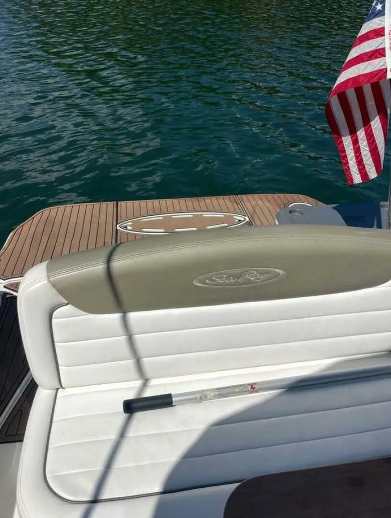 Slide: The Image of Sea Ray 290 Sundancer 2008 - 13