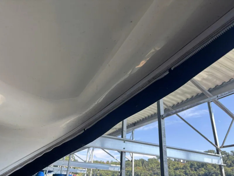 Slide: The Image of Sea Ray 290 Sundancer 2008 - 18