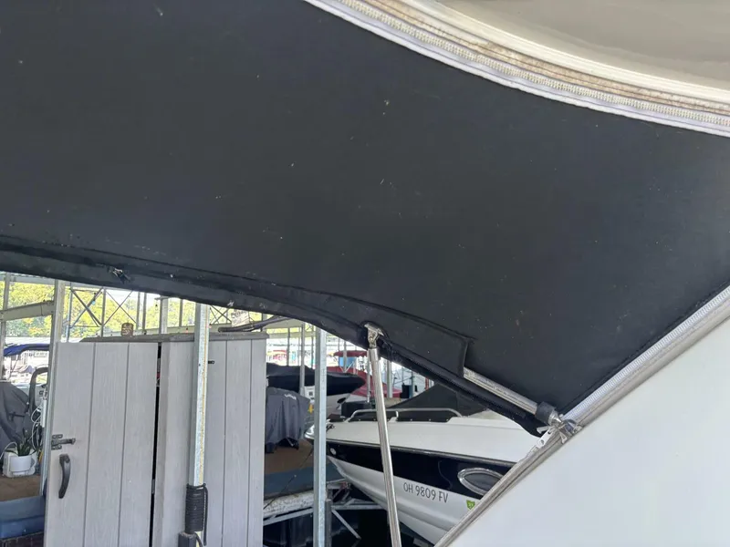Slide: The Image of Sea Ray 290 Sundancer 2008 - 20
