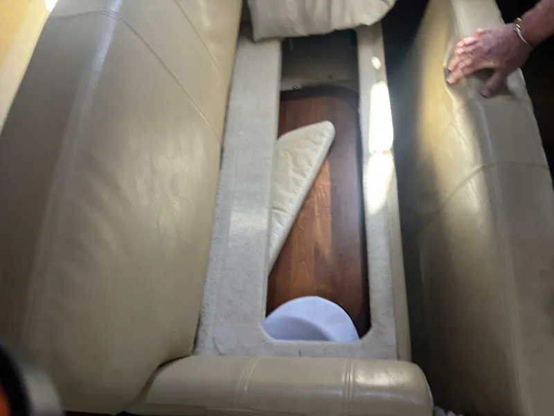 Slide: The Image of Sea Ray 290 Sundancer 2008 - 23