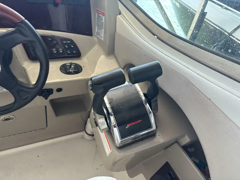 Slide: The Image of Sea Ray 290 Sundancer 2008 - 29
