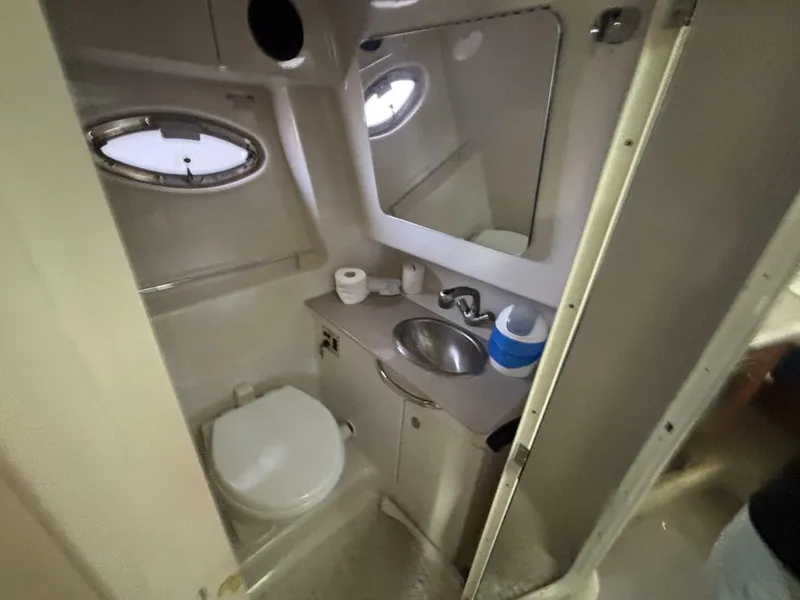Slide: The Image of Sea Ray 290 Sundancer 2008 - 64
