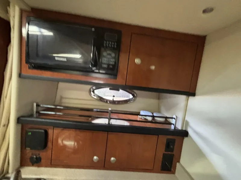 Slide: The Image of Sea Ray 290 Sundancer 2008 - 66