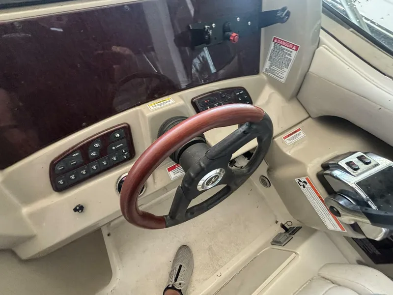 Slide: The Image of Sea Ray 290 Sundancer 2008 - 74
