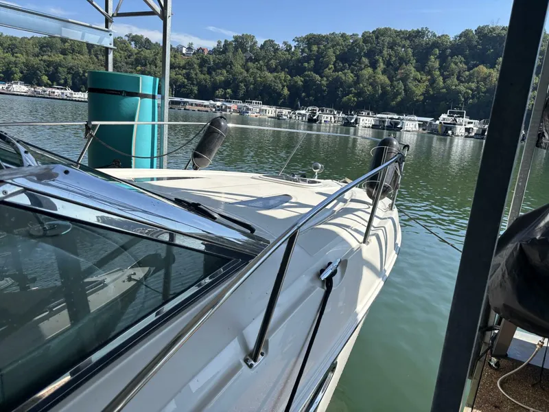 Slide: The Image of Sea Ray 290 Sundancer 2008 - 98