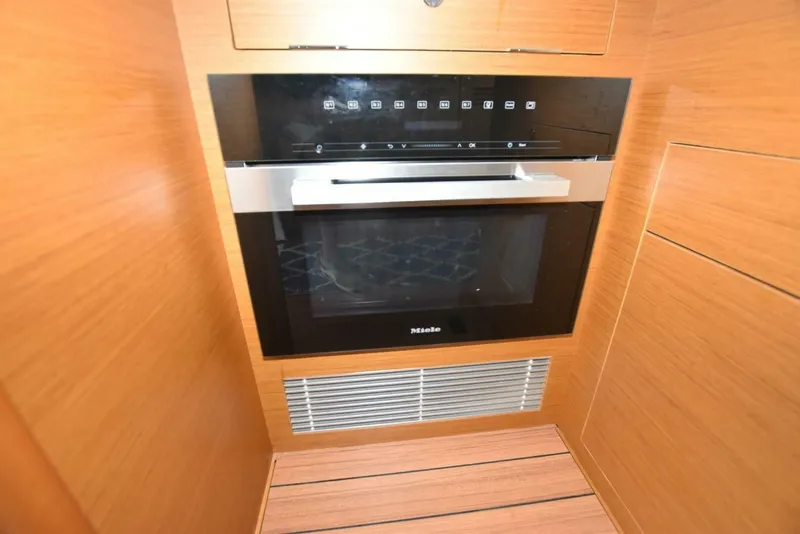 Slide: The Image of Beneteau Swift Trawler 41 Fly 2023 - 19