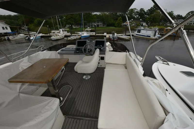 Slide: The Image of Beneteau Swift Trawler 41 Fly 2023 - 35