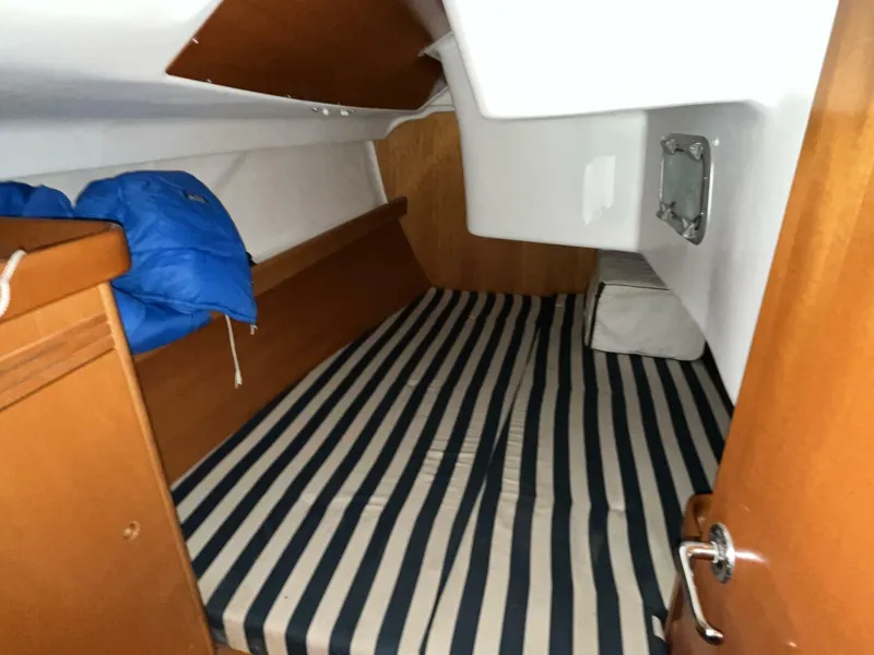 Slide: The Image of Beneteau First 40.7 2001 - 16