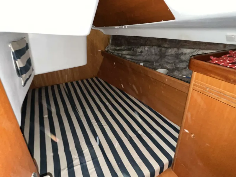 Slide: The Image of Beneteau First 40.7 2001 - 17