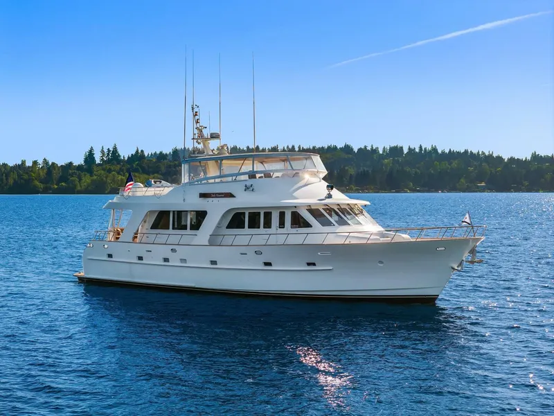 The Image of Rayburn Custom Yachts Flush Deck 2001 - 0